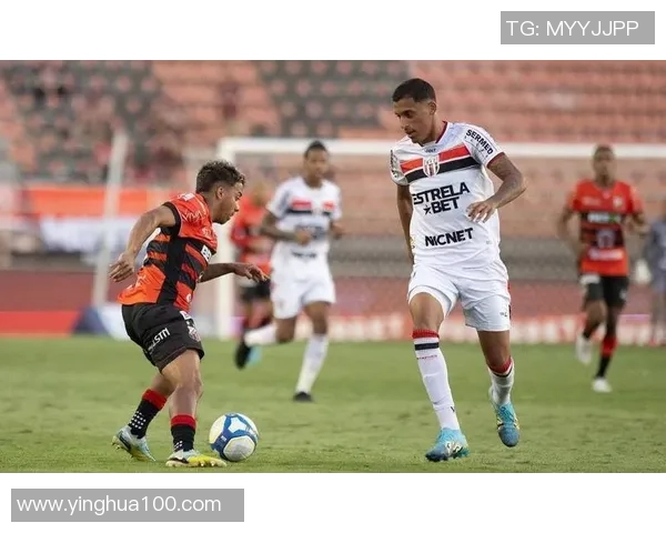 帕尔梅拉斯与克鲁塞罗精彩对决直播全程回顾与分析